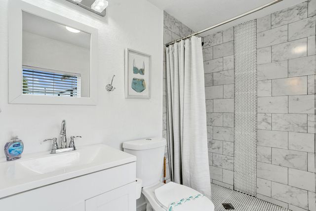311 SE 3rd Avenue Upstairs, Delray Beach, FL 33483
