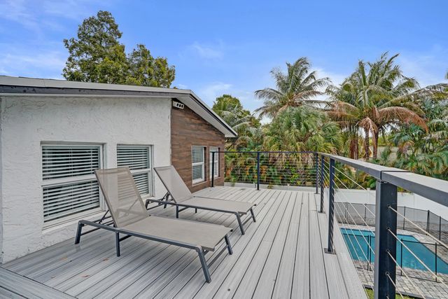 311 SE 3rd Avenue Upstairs, Delray Beach, FL 33483