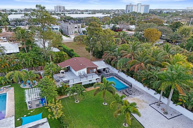 311 SE 3rd Avenue Upstairs, Delray Beach, FL 33483