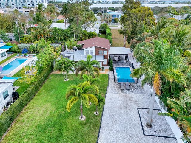 311 SE 3rd Avenue Upstairs, Delray Beach, FL 33483