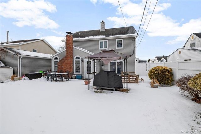 2489 2nd Street, East Meadow, NY 11554