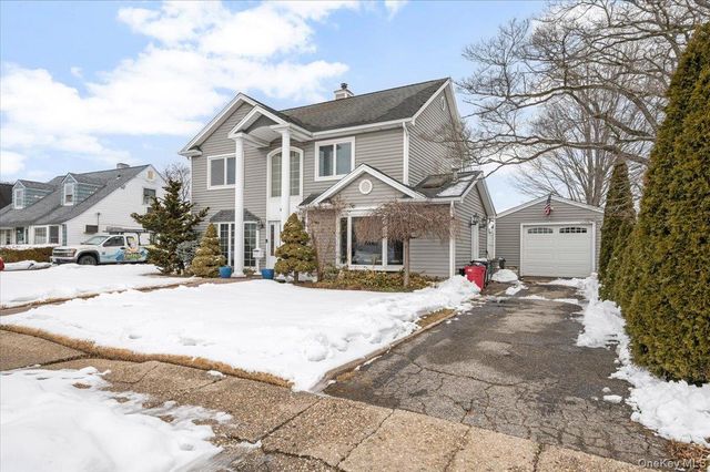 2489 2nd Street, East Meadow, NY 11554