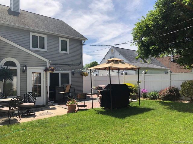 2489 2nd Street, East Meadow, NY 11554