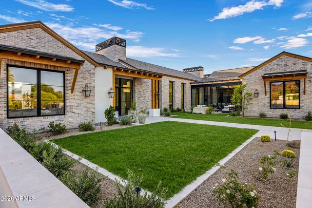 6208 E MAVERICK Road, Paradise Valley, AZ 85253