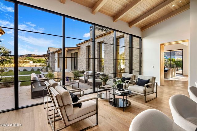 6208 E MAVERICK Road, Paradise Valley, AZ 85253