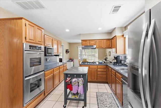 3106 Plum Knoll Court, Houston, TX 77084