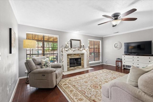 3106 Plum Knoll Court, Houston, TX 77084