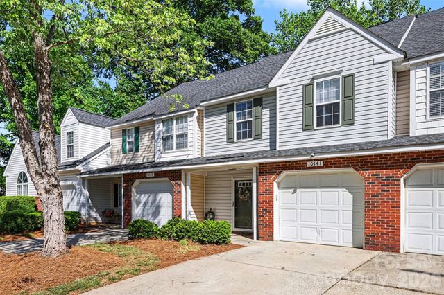10141 University Park Lane, Charlotte, NC 28213