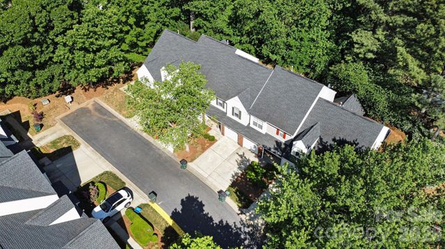 10141 University Park Lane, Charlotte, NC 28213