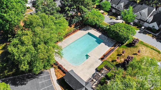 10141 University Park Lane, Charlotte, NC 28213