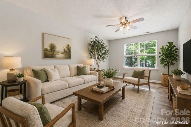 10141 University Park Lane, Charlotte, NC 28213