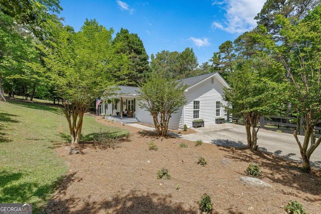3404 Springdale Forrest Avenue, Gainesville, GA 30506