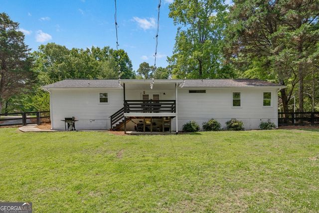3404 Springdale Forrest Avenue, Gainesville, GA 30506