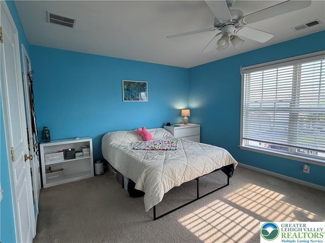 5223 Blue Sky Drive, South Whitehall Twp, PA 18069