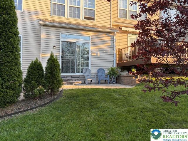 5223 Blue Sky Drive, South Whitehall Twp, PA 18069