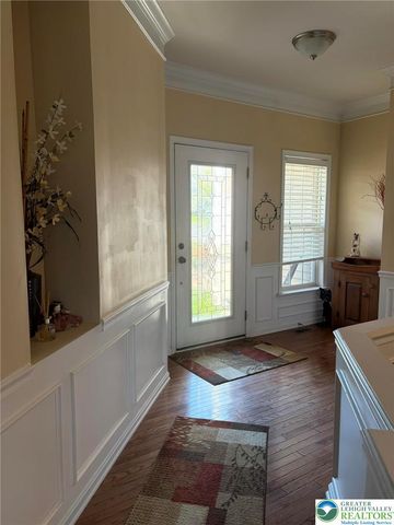 5223 Blue Sky Drive, South Whitehall Twp, PA 18069