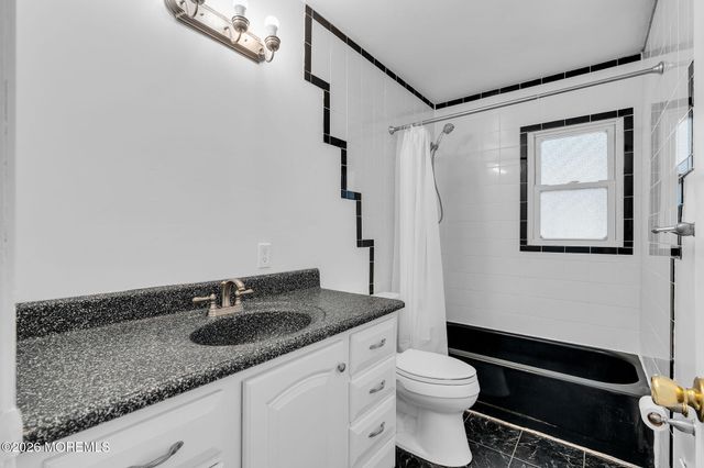 237 Mill Creek Drive, Bayville, NJ 08721