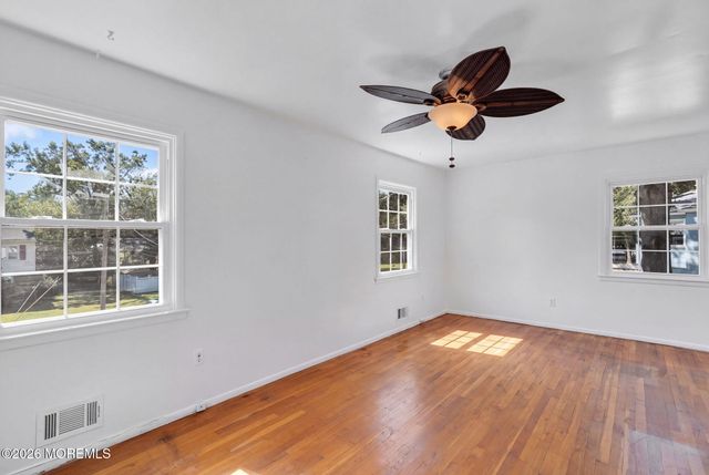 237 Mill Creek Drive, Bayville, NJ 08721
