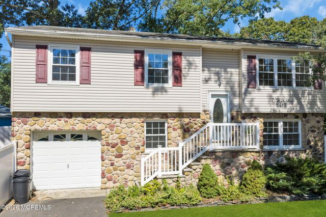 237 Mill Creek Drive, Bayville, NJ 08721