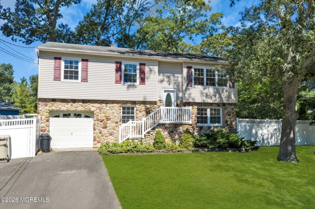 237 Mill Creek Drive, Bayville, NJ 08721