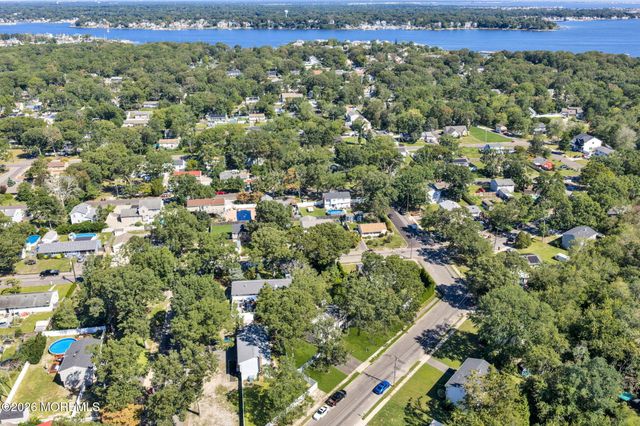 237 Mill Creek Drive, Bayville, NJ 08721