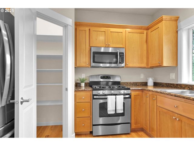 1641 CHASA St, Eugene, OR 97401