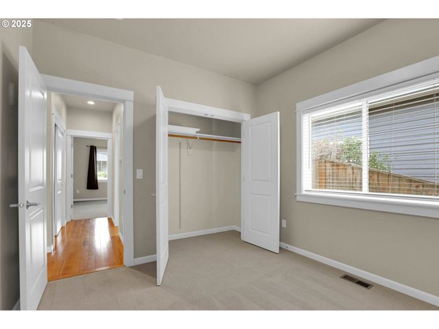 1641 CHASA St, Eugene, OR 97401