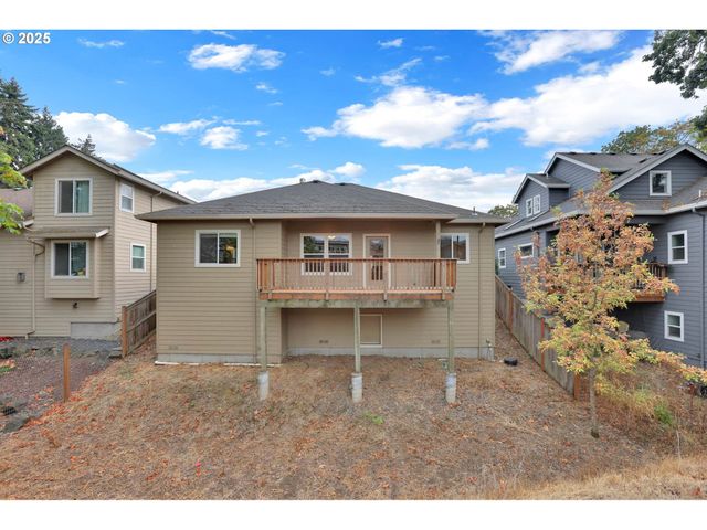 1641 CHASA St, Eugene, OR 97401