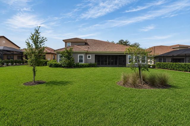 155 SABAL BREEZE COURT, Brandon, FL 33511