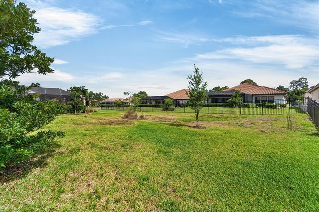 155 SABAL BREEZE COURT, Brandon, FL 33511