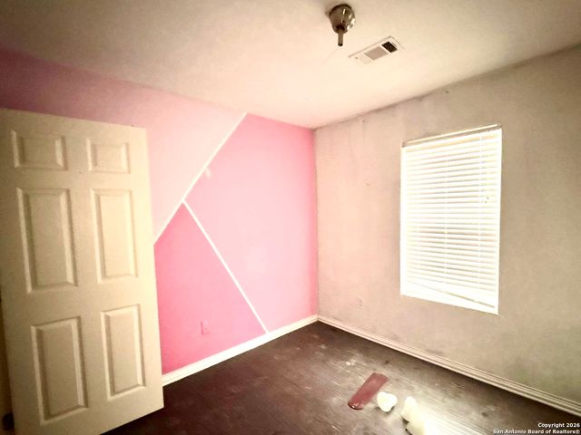 1871 Kendalia Ave, San Antonio, TX 78224