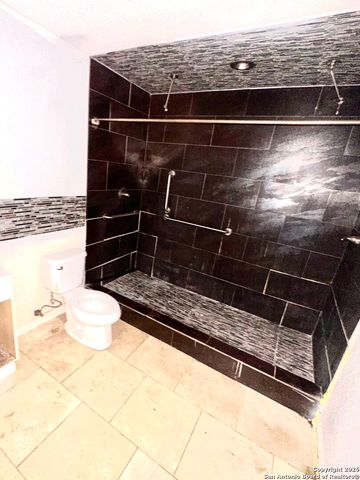 1871 Kendalia Ave, San Antonio, TX 78224