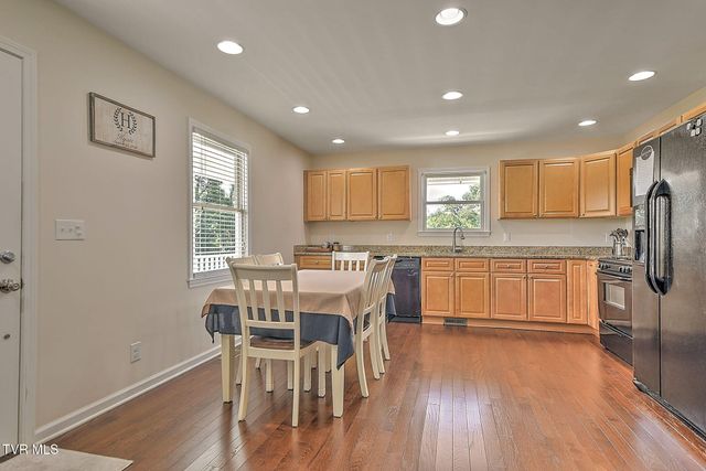 479 Deadmore Se Street, Abingdon, VA 24210