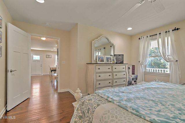 479 Deadmore Se Street, Abingdon, VA 24210