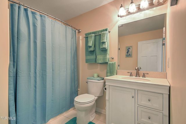 479 Deadmore Se Street, Abingdon, VA 24210