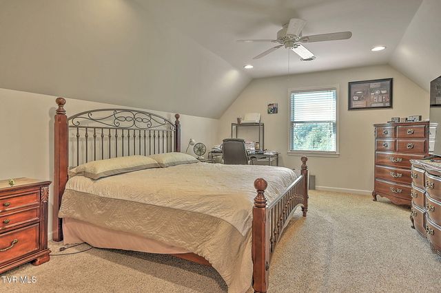 479 Deadmore Se Street, Abingdon, VA 24210