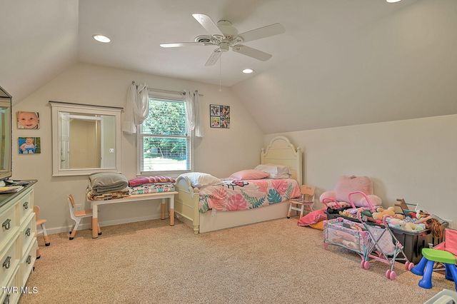 479 Deadmore Se Street, Abingdon, VA 24210