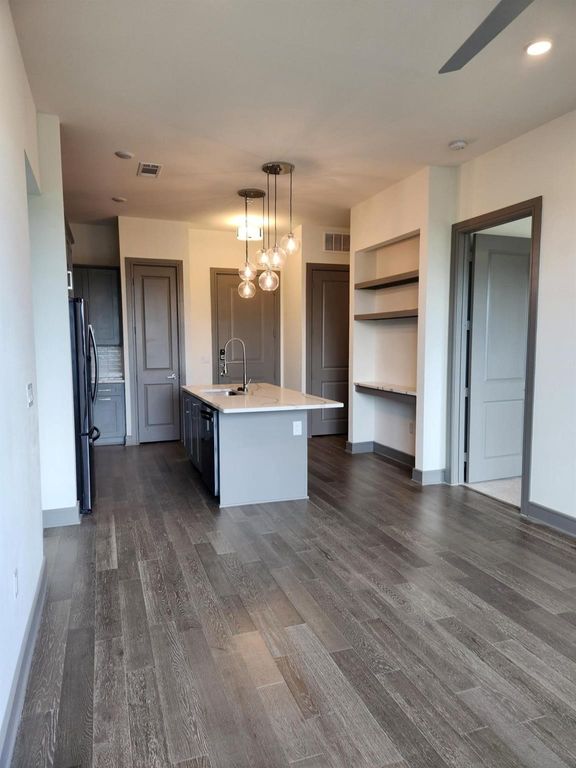 2700 Old Denton Road 1028, Carrollton, TX 75007