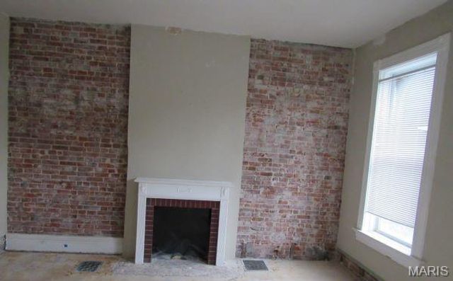 3209 Morgan Ford Road, St Louis, MO 63116