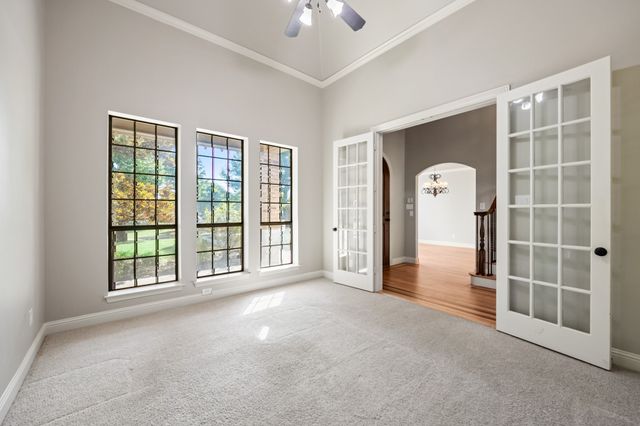 148 Stoneleigh Drive, Heath, TX 75032