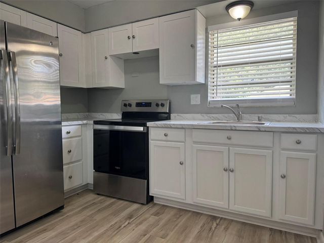 2502 CHESTNUT WOODS DRIVE, Lakeland, FL 33815