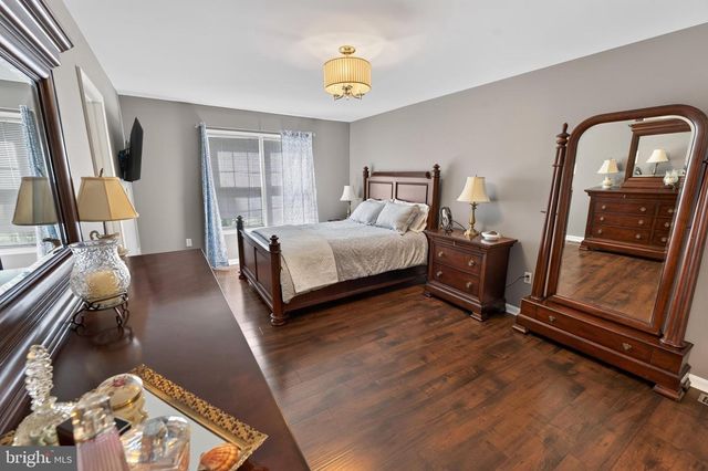 220 CREEKSIDE DR, Salisbury, MD 21804