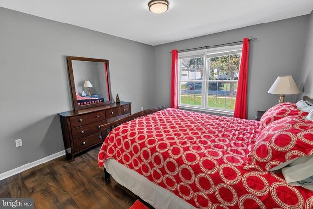 220 CREEKSIDE DR, Salisbury, MD 21804
