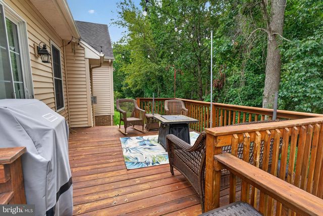 220 CREEKSIDE DR, Salisbury, MD 21804