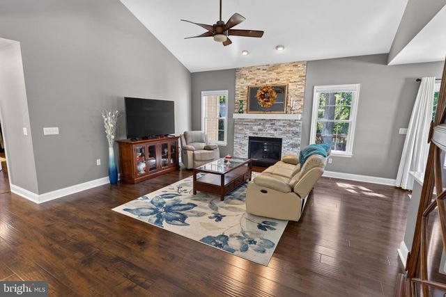 220 CREEKSIDE DR, Salisbury, MD 21804