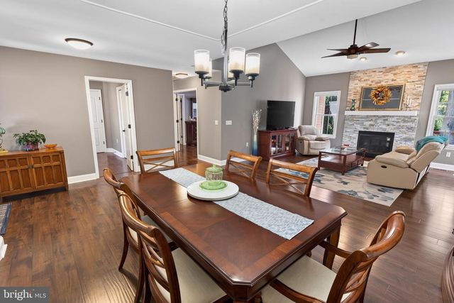 220 CREEKSIDE DR, Salisbury, MD 21804