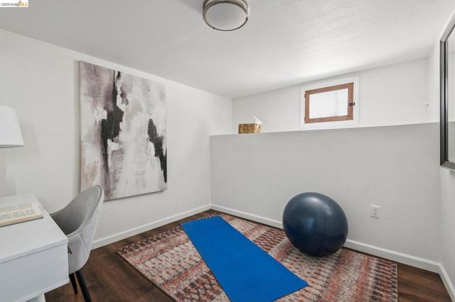 501 E 20th St, Oakland, CA 94606