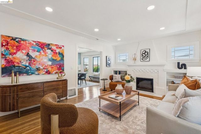 501 E 20th St, Oakland, CA 94606