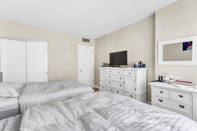 1980 S Ocean Dr 10H, Hallandale Beach, FL 33009