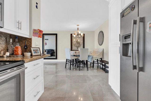 1980 S Ocean Dr 10H, Hallandale Beach, FL 33009